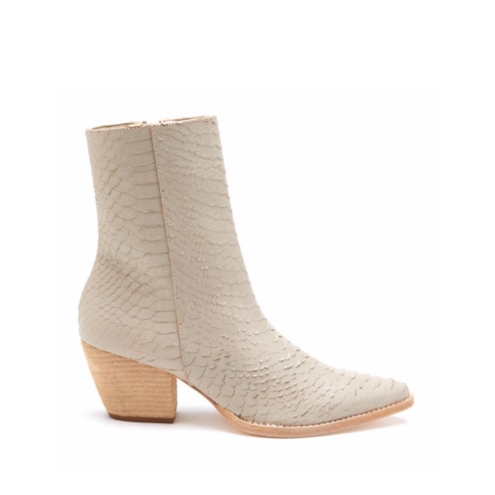 MATISSE CATY BOOTS SIZE 7